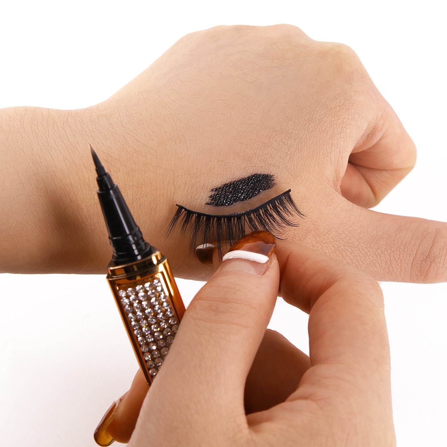 Eyeliner Liquide Auto-adhésif Magique