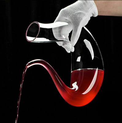 Carafe à vin élégante en cristal en forme de U de 1500 ml