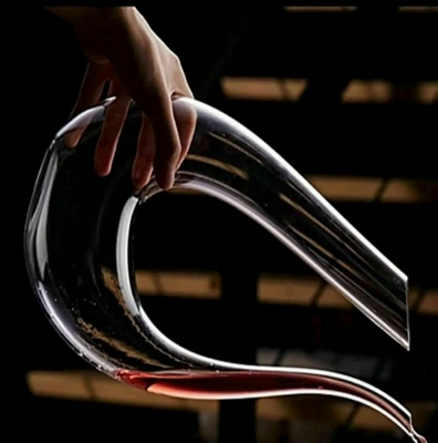 Carafe à vin élégante en cristal en forme de U de 1500 ml